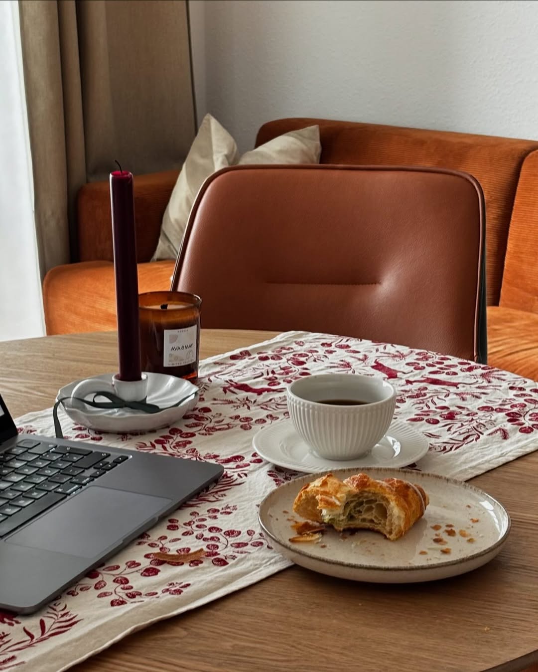 Lares Reais, Estilo Real: Descubra Como as Famílias Portuguesas Vivem (Maravilhosamente!) com Móveis OFCASA