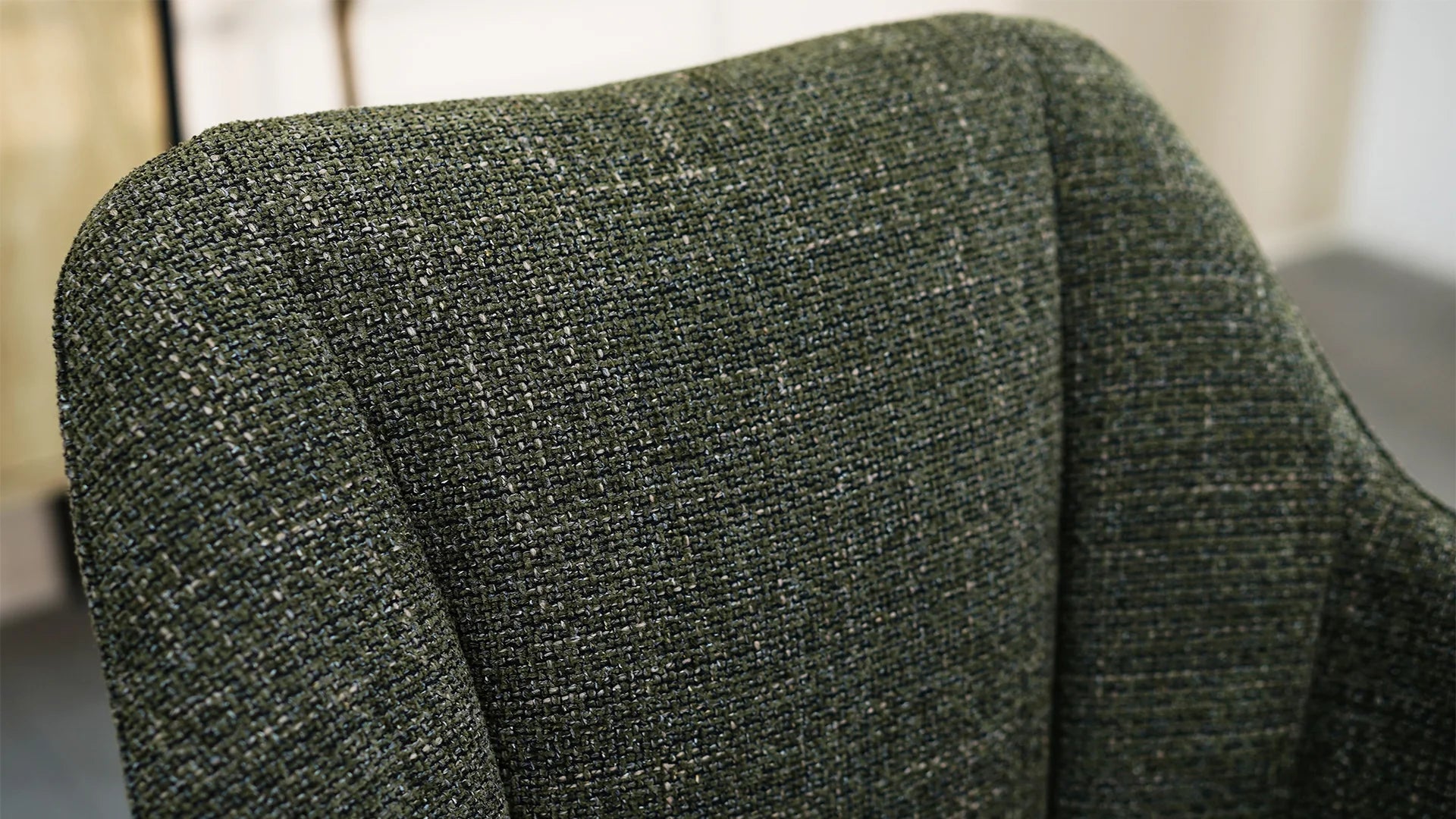 Cadeiras de tecido linho e bouclé