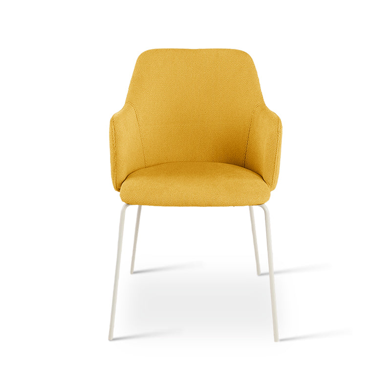 Pés em metal cromado brilhante com base estável