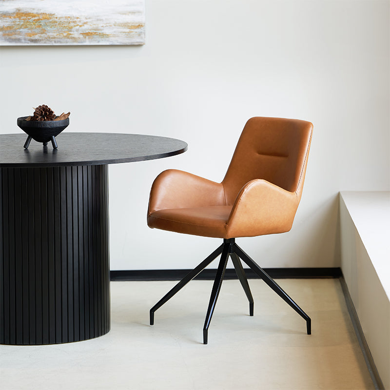 Cadeira giratória Liese OFCASA em couro PU com braços acolchoados e base giratória 360° - perfeita para sala de jantar ou home office